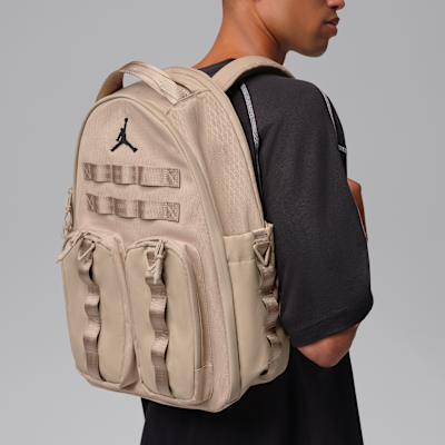 Jordan Brand 23 総柄 バックパック ベージュ COLLECTORS+DAYPACK.png